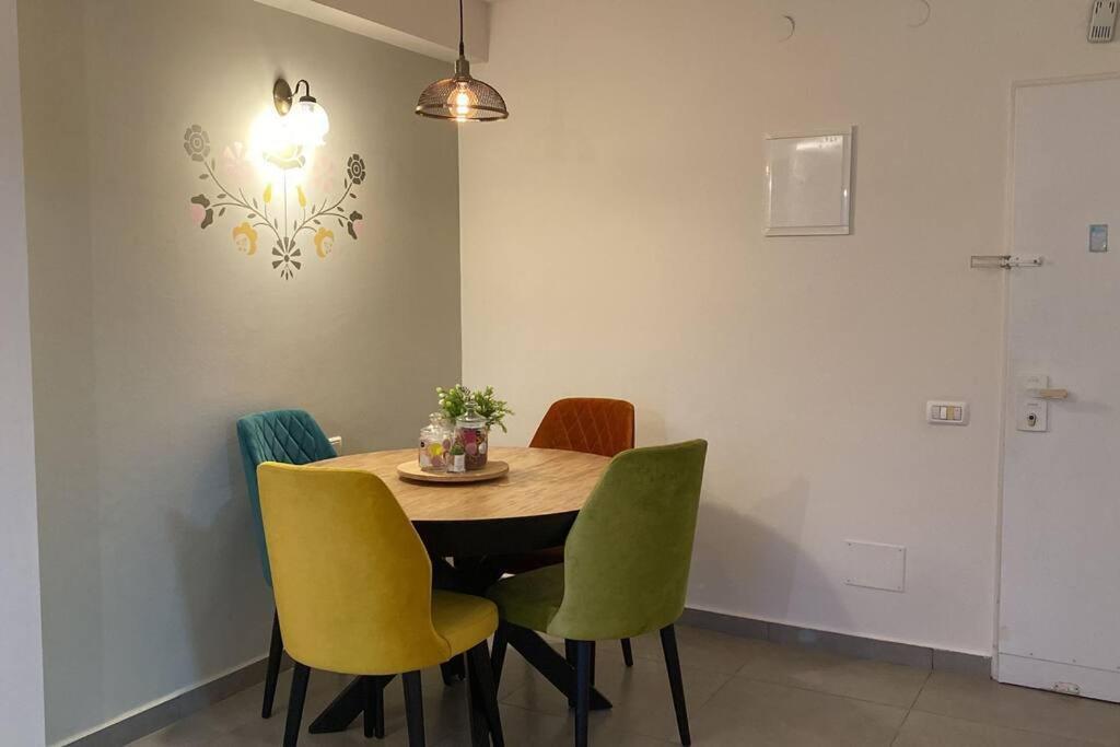 High Lights Huose Apartamento Rechovot Exterior foto