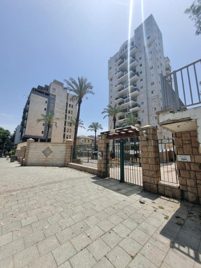 High Lights Huose Apartamento Rechovot Exterior foto